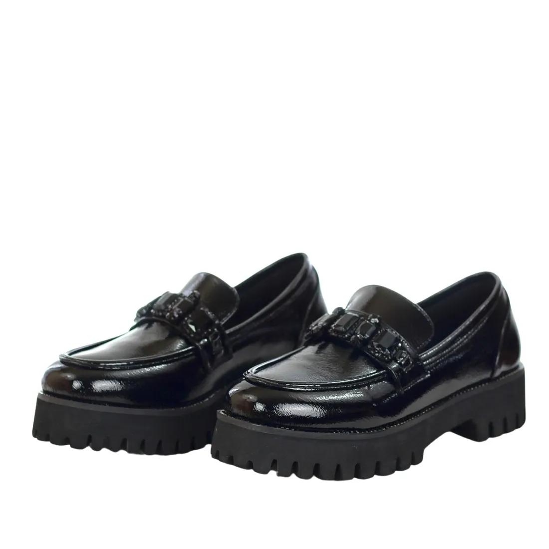 EXÉ - Mocassino in vernice con pietre ornamentali