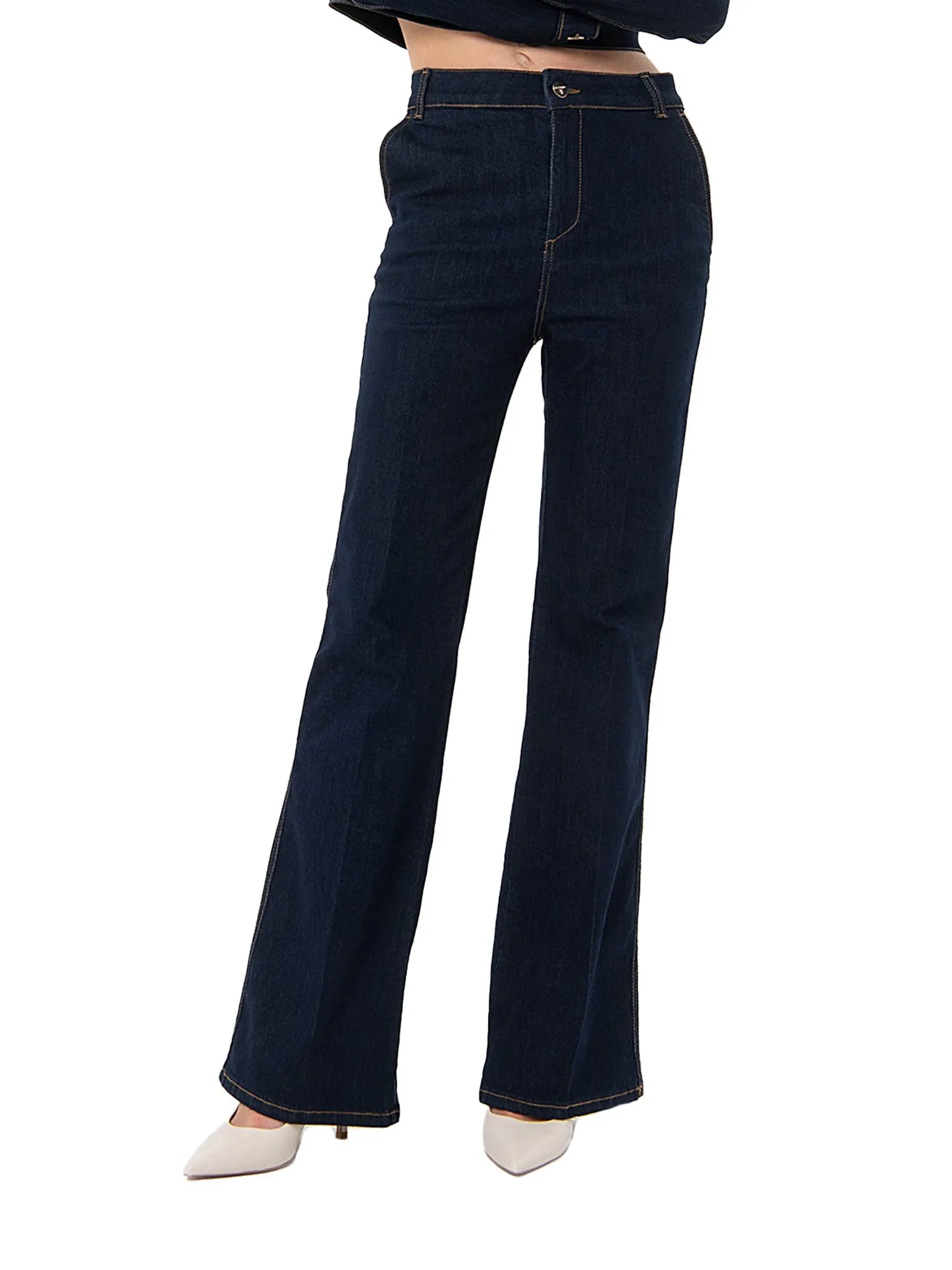 Jeans a zampa in denim scuro
