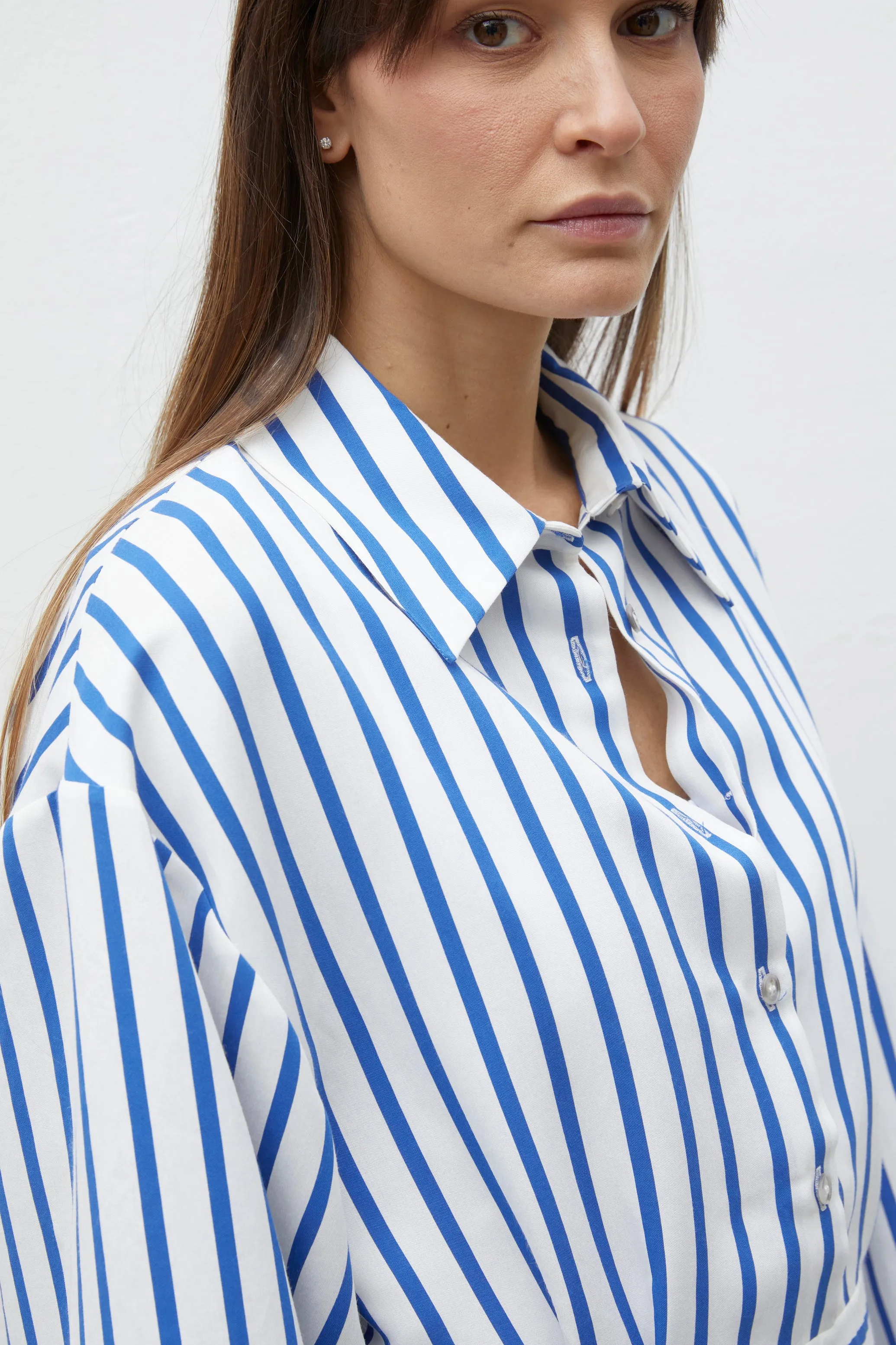 VIVIAN abito